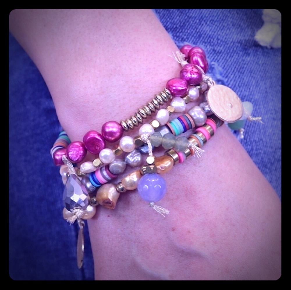 💐HP💐 Lizou NWT Carol Stretch Bracelet Set of 4